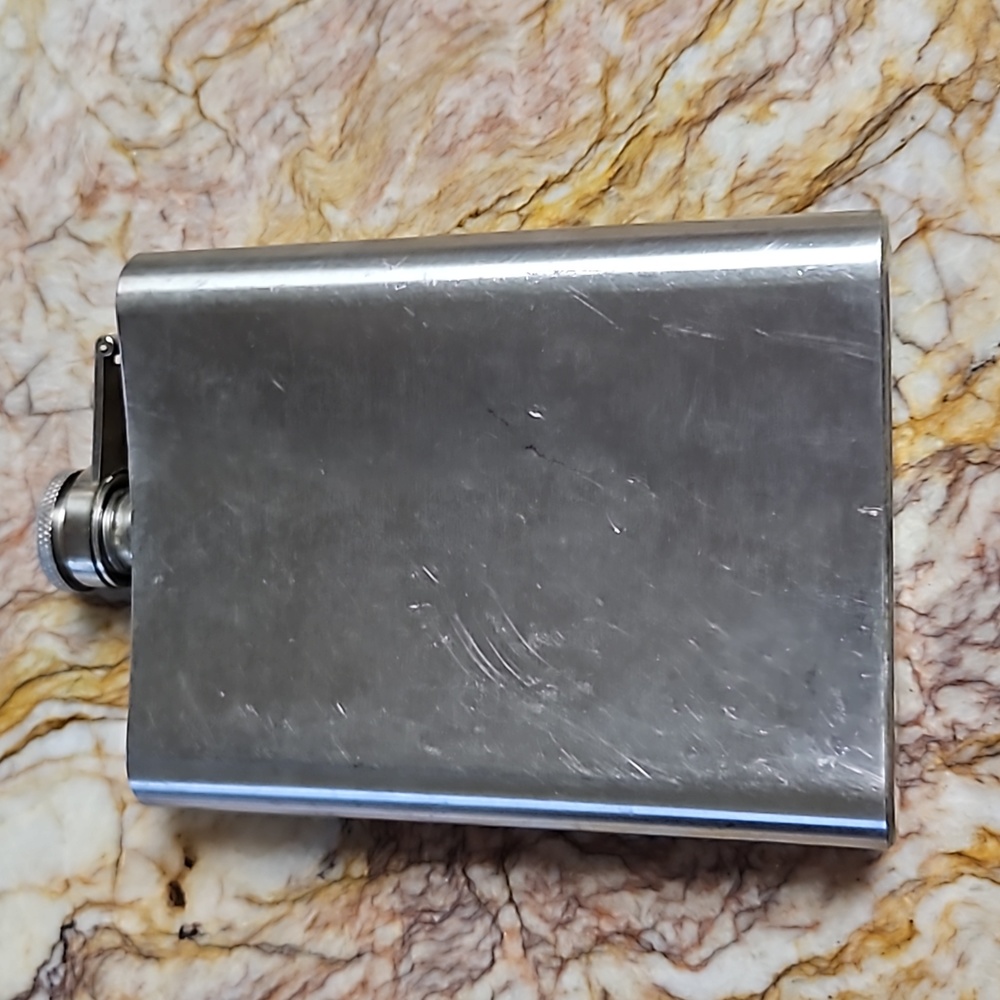 HORNOTOS Tequila Flasks - Picture 2 of 3